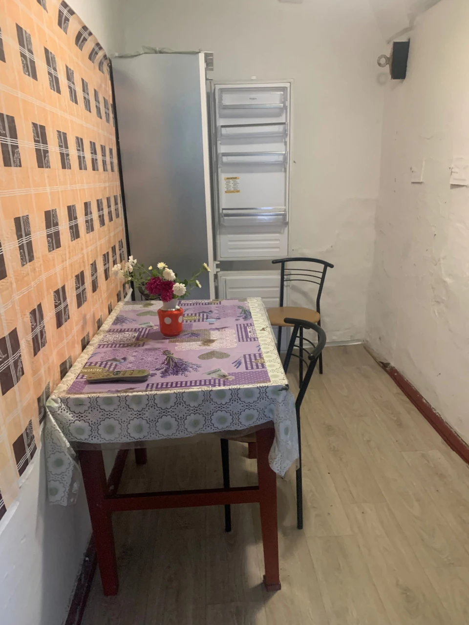 Продається частина будинку в м Славута  яка складається з дв