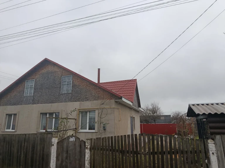 Продаємо будинок, Славута