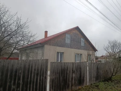 Продаємо будинок, Славута