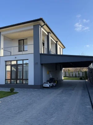 Продаж сучасного БУДИНКУ (270 м²) м. Славута
