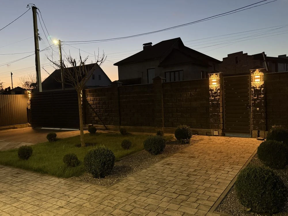 Продаж сучасного БУДИНКУ (270 м²) м. Славута