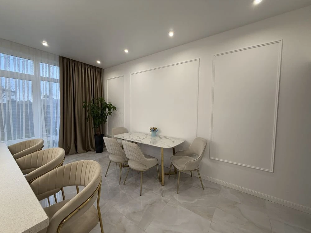 Продаж сучасного БУДИНКУ (270 м²) м. Славута