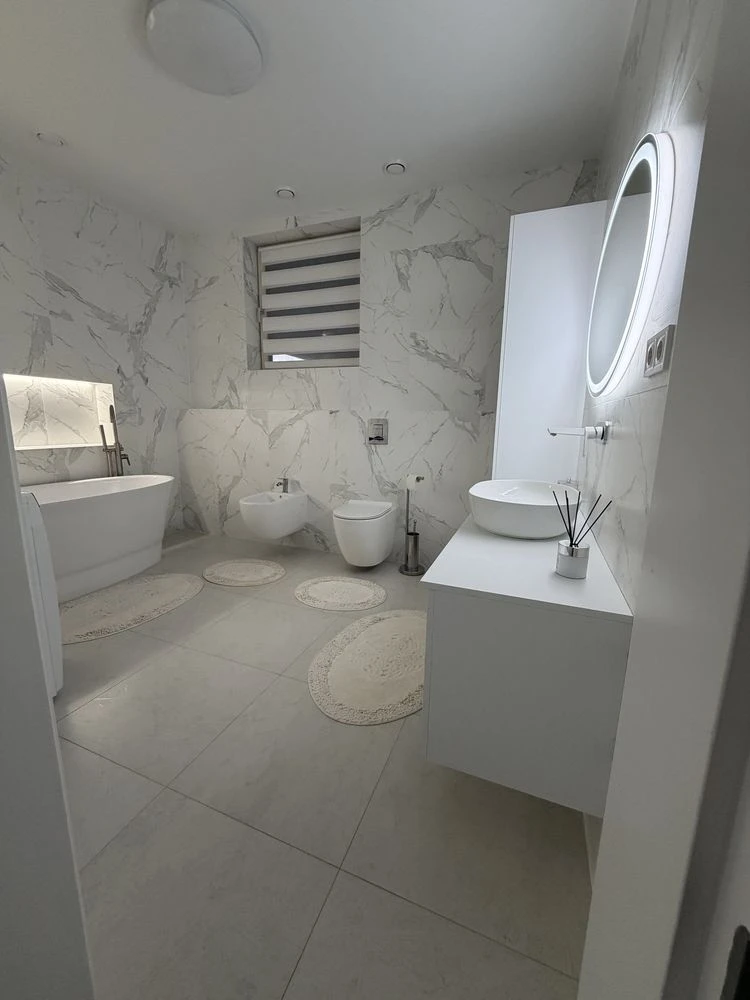 Продаж сучасного БУДИНКУ (270 м²) м. Славута