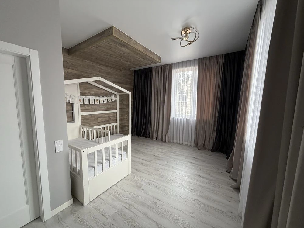 Продаж сучасного БУДИНКУ (270 м²) м. Славута