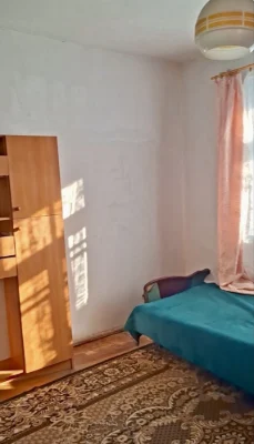 Продається половина будинку