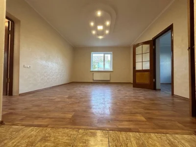 Продам дом в Раздельной