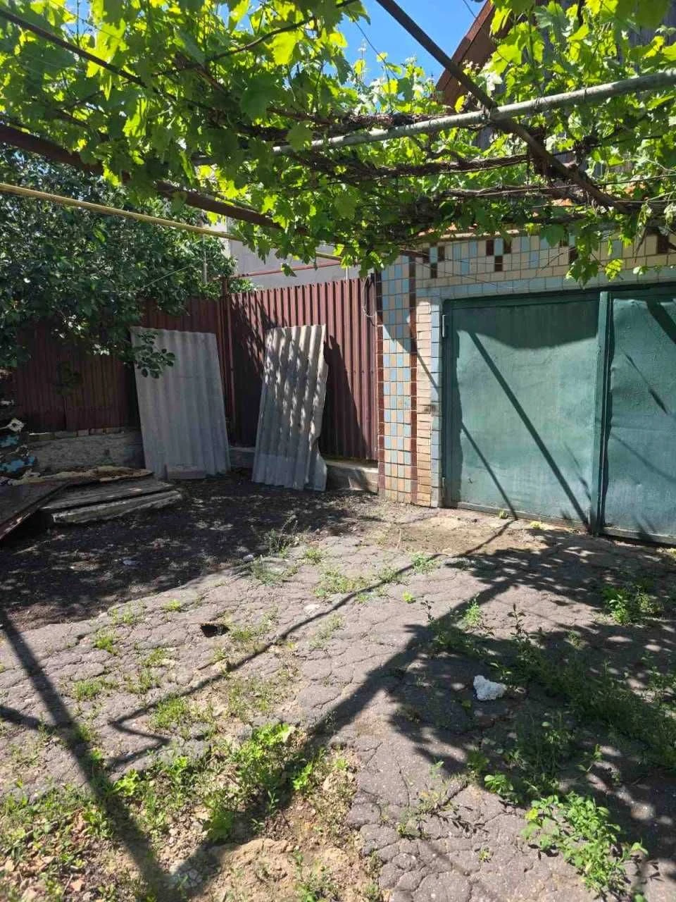 Продам 2-поверховий будинок у Роздільній — 90 кв.м + 20 сото