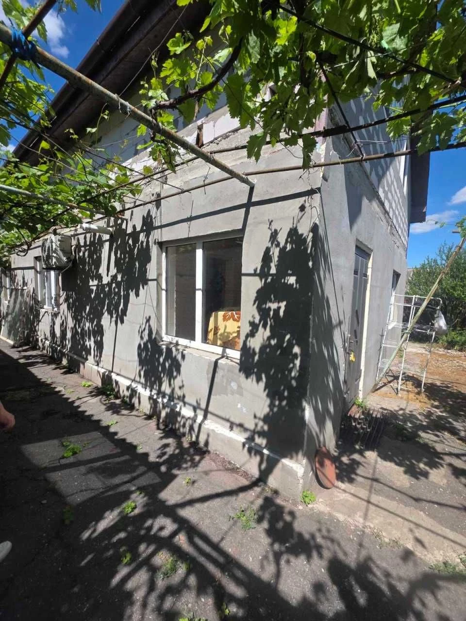 Продам 2-поверховий будинок у Роздільній — 90 кв.м + 20 сото