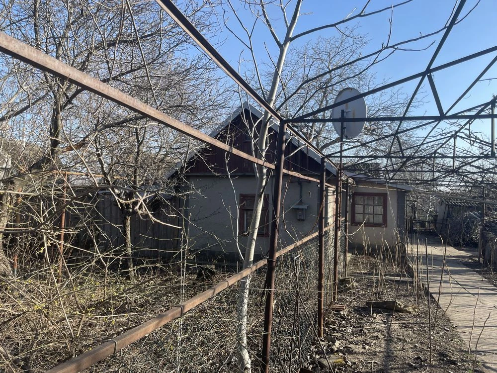 Дом, участок 16 соток (под застройку)