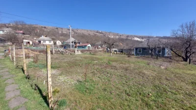 Продам 10 соток. Вул.Острівська,388.