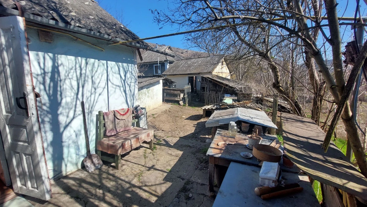 Продам 10 соток. Вул.Острівська,388.