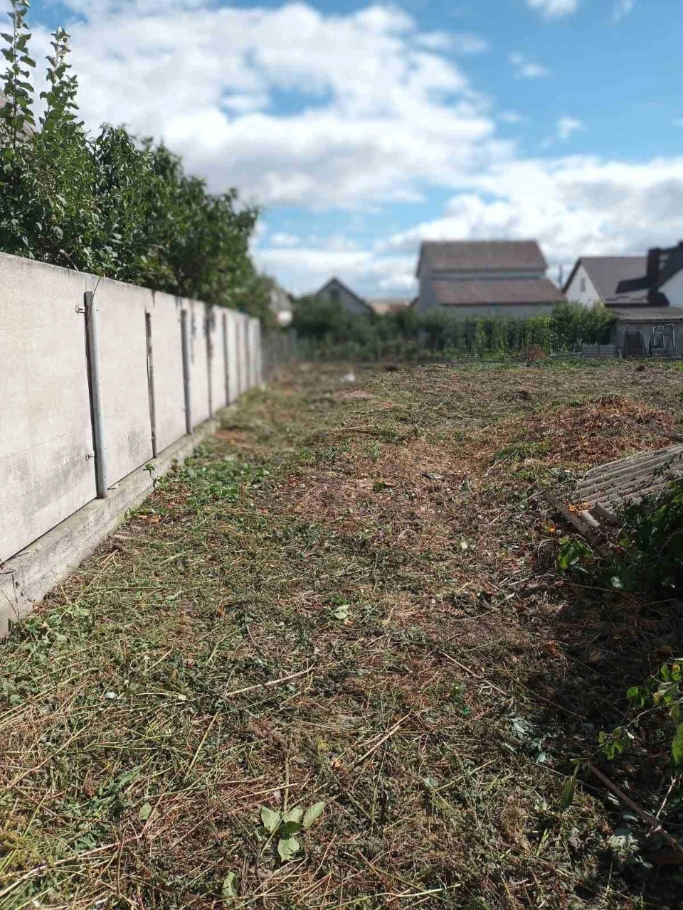 Продам земельну  ділянку