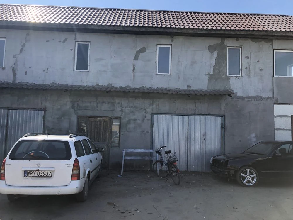 Продається земельна ділянка 32,56 сотки з комерційними примі
