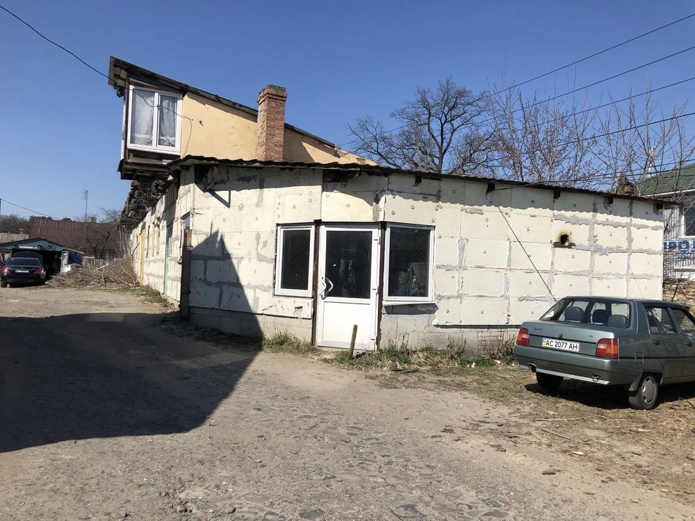 Продається земельна ділянка 32,56 сотки з комерційними примі