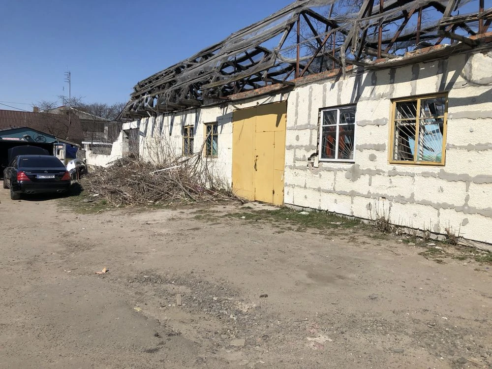 Продається земельна ділянка 32,56 сотки з комерційними примі
