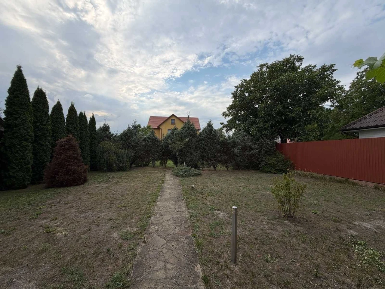 Земельна ділянка готова до будівництва будинку