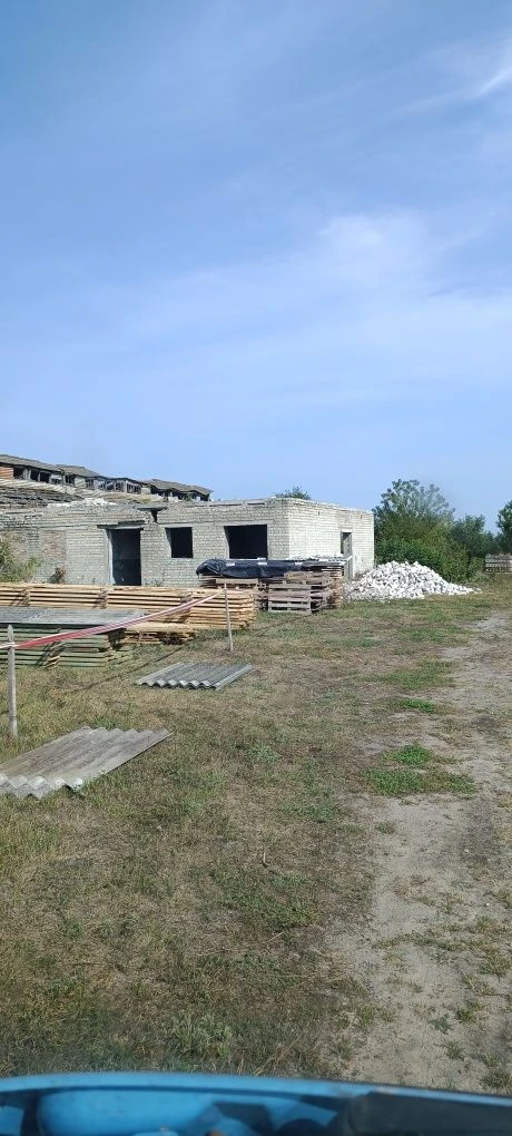 Земельна ділянка на трасі Київ - Варшава.