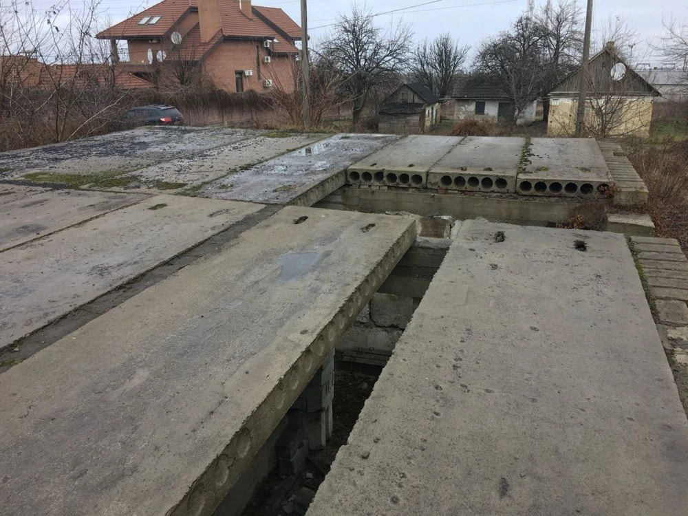 Ділянка в Романково 20 соток з початком будівництва та проек