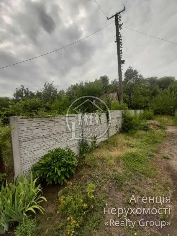 Продам дачну ділянку в центрально-міському  районі (Карачуни