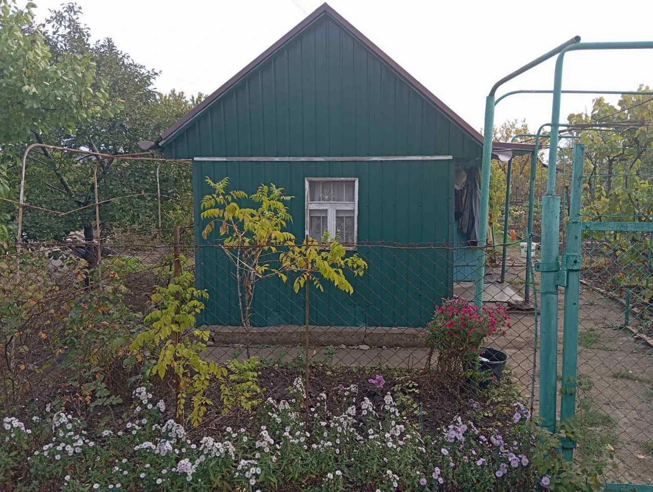 Продам дачний участок
