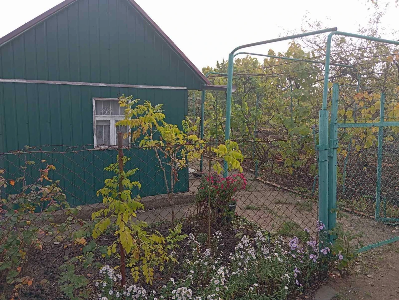 Продам дачний участок