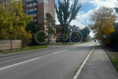 Продаж земельної ділянки в центрі, вул.Кобилянського,130