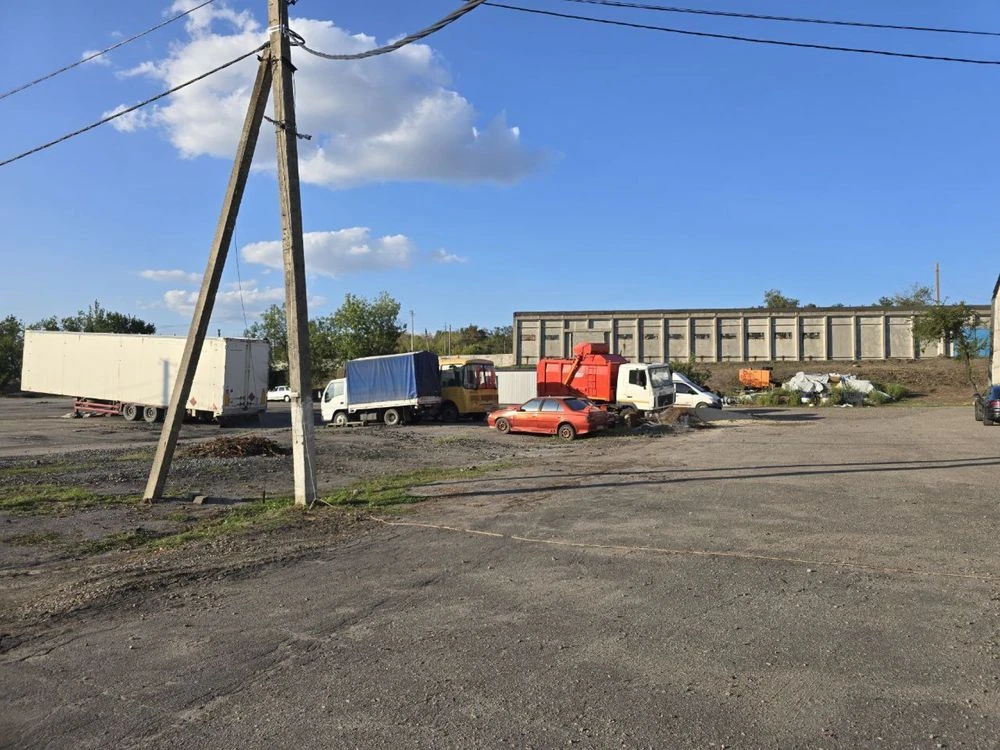 Продам промышленную базу со складами  (от собственника)