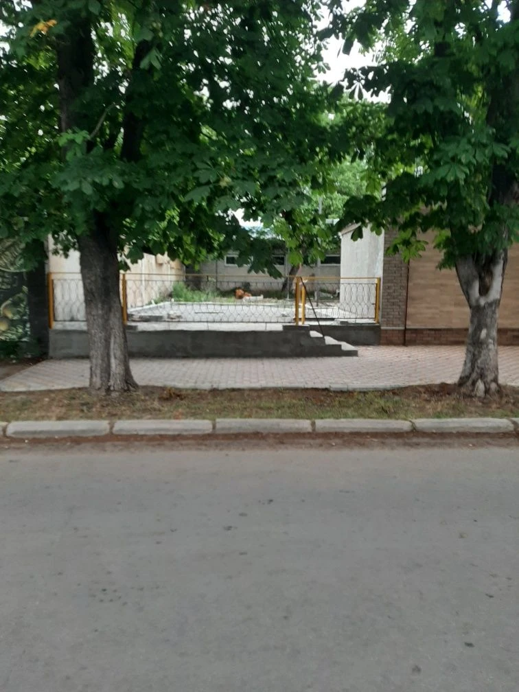 Продам или сдам в аренду участок земли