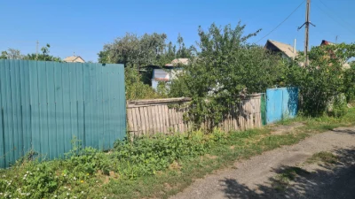 Продам дачу (3 участка по 4 сотки каждая)