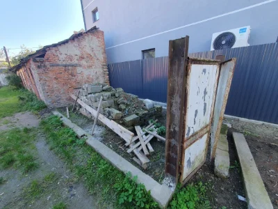 Ділянка, центр міста.