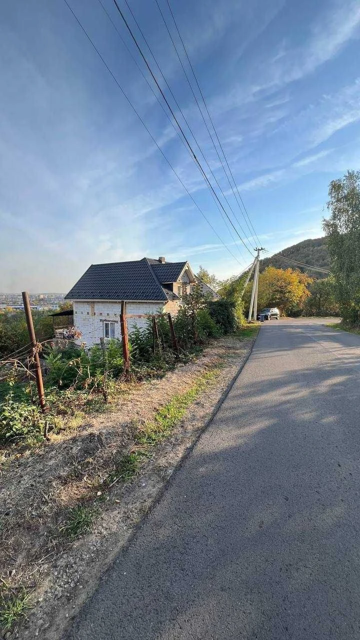 Ділянка 8 сот з ПАНОРАМОЮ на "Росвигово" та місто Мукачево в