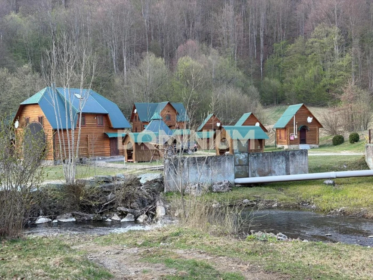 Продається земельна ділянка в селі Велика Уголька з чудовим