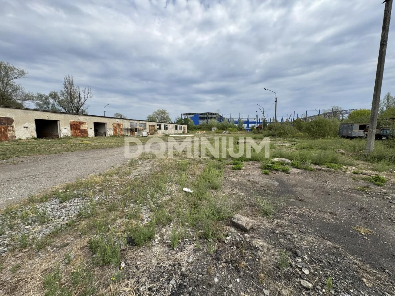 Продаж .Земля комерційного призначення.Хуст.