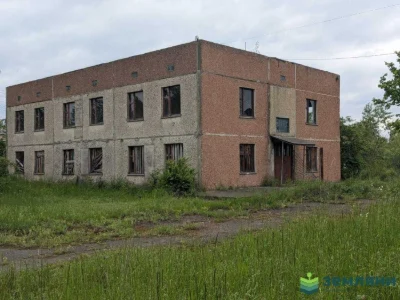 Промислове приміщення 2635 м2 та зем. ділянка 4 га (4)