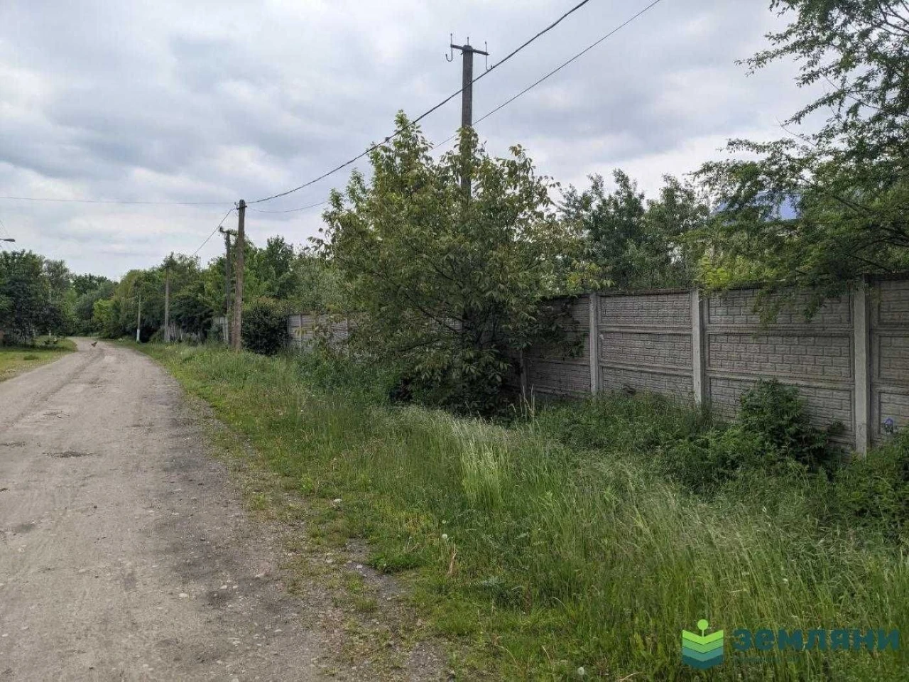 Промислове приміщення 2635 м2 та зем. ділянка 4 га (4)