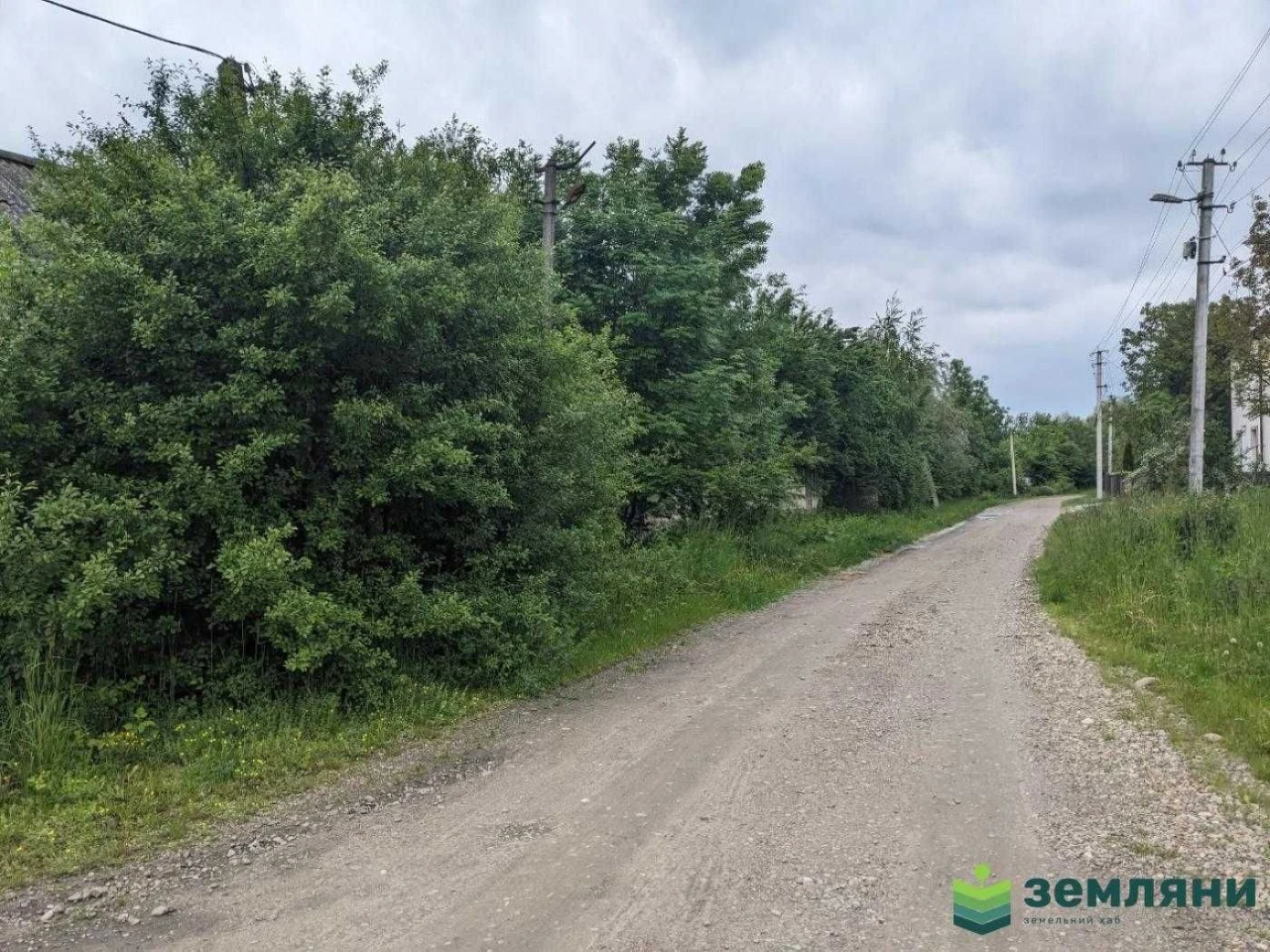 Промислове приміщення 2635 м2 та зем. ділянка 4 га (4)