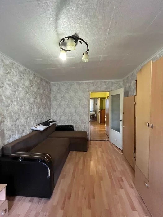 Продаж 3 кімнатної квартири, серія будинку КП, Троєщина, про
