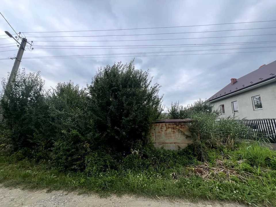 Ділянка. Надвірна, Польова