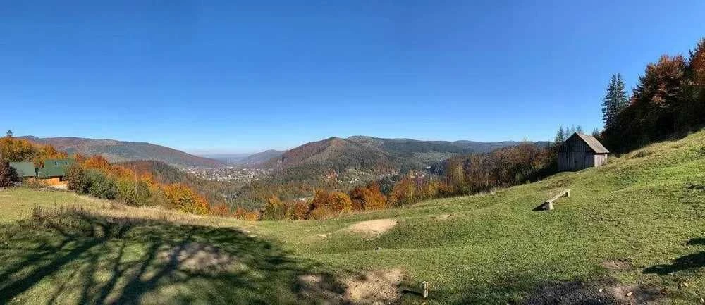 Продам найкрасивішу гору на курорті в Яремче