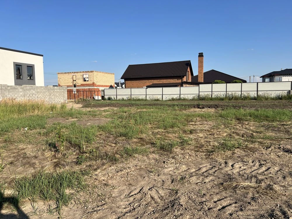 Продам ділянку 5 соток, Таращанський масив. Центральні комун