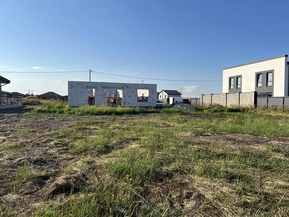 Продам ділянку 5 соток, Таращанський масив. Центральні комун