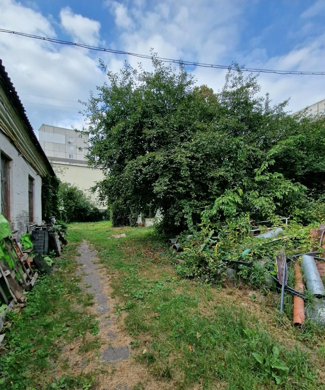 Продам земельна ділянку в центрі міста. Біла Церква