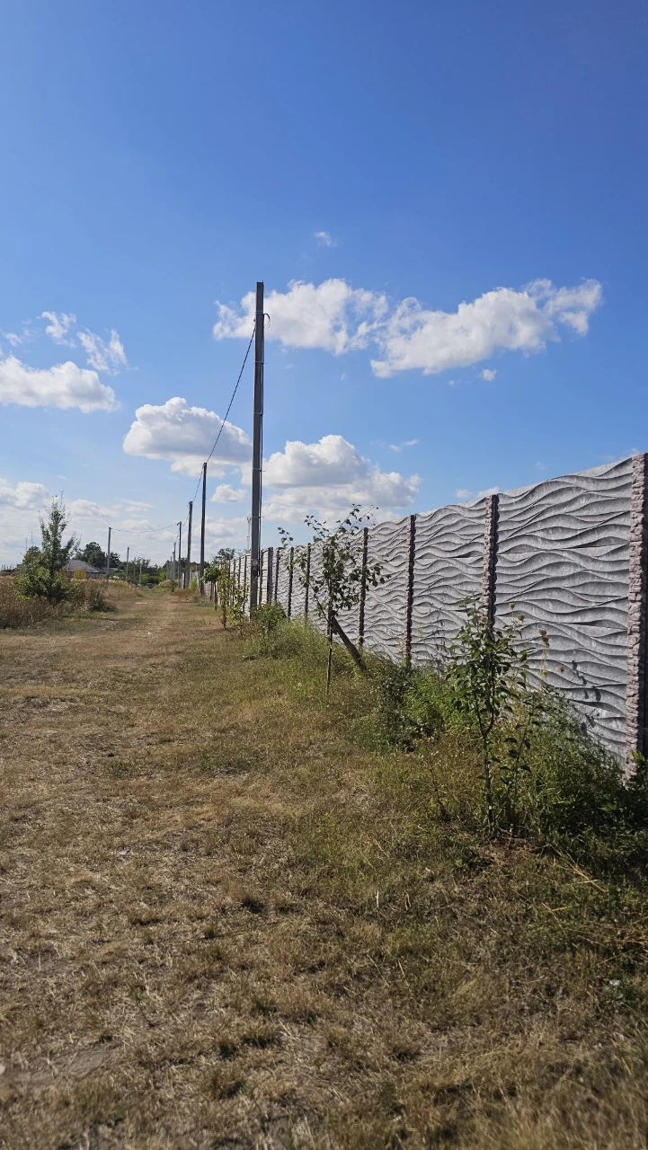 Продаж земельної ділянки 10 соток Воєнстрой