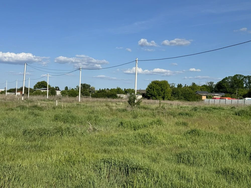 30соток Військбуд можливо під комерцію