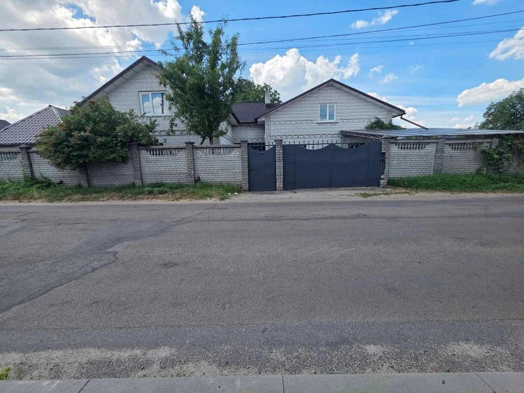 Ділянка біля нового Сільпо 9.38 соток