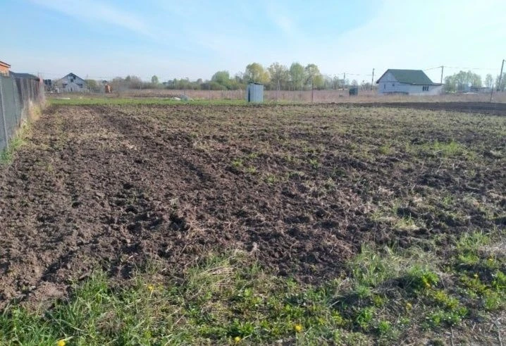 Продам фасадну земельну ділянку 10соток місто Бориспіль Фаса