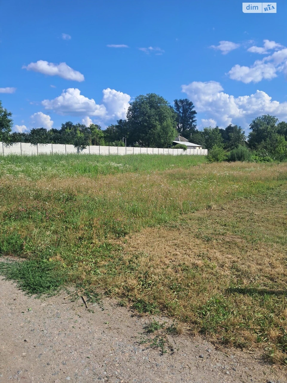 Продаж Ділянка під житлову забудову Лозівка