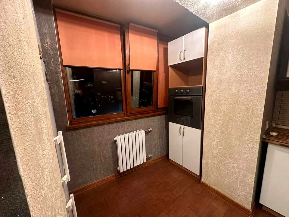Apartment. Dnipro, Nauky Ave. (Gagarina)