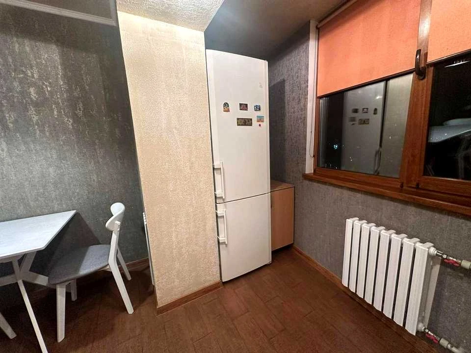 Apartment. Dnipro, Nauky Ave. (Gagarina)