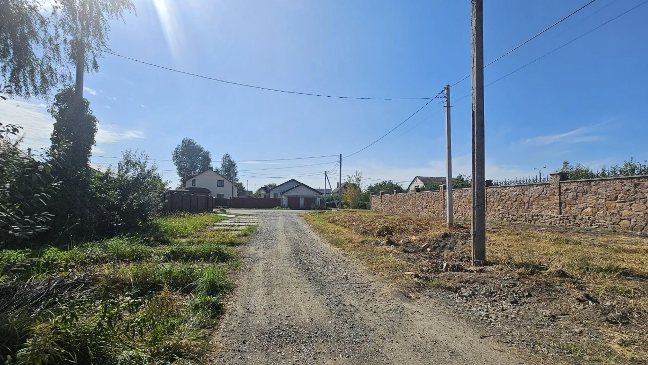 Ділянка  на Малишка,  р-н вул. Кооперативної